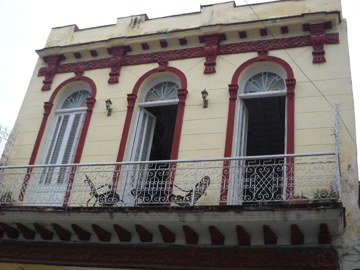 Casa Novo Centro Habana Hotel Havana Exterior photo