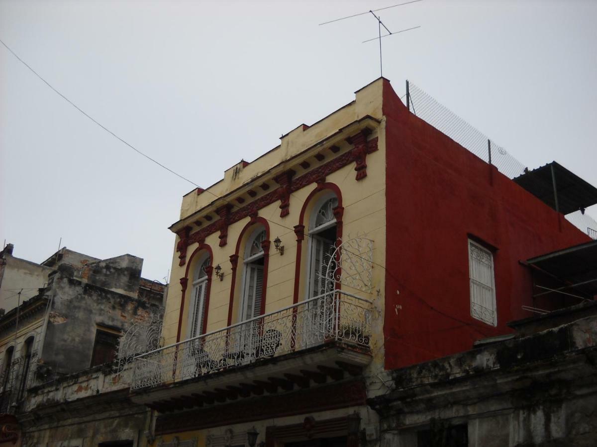 Casa Novo Centro Habana Hotel Havana Exterior photo